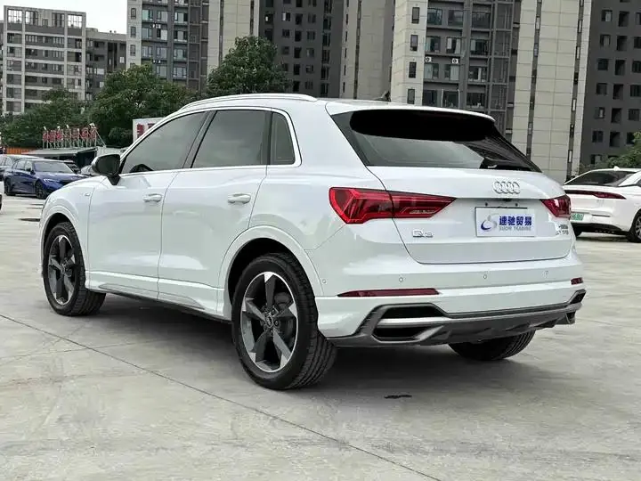 Audi Q3 2022 model 35 TFSI Fashion Dynamic Edition 4