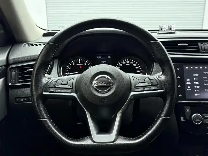Qijun 2022 model changed to 2.0L two-wheel drive Zhilian comfortable version 12