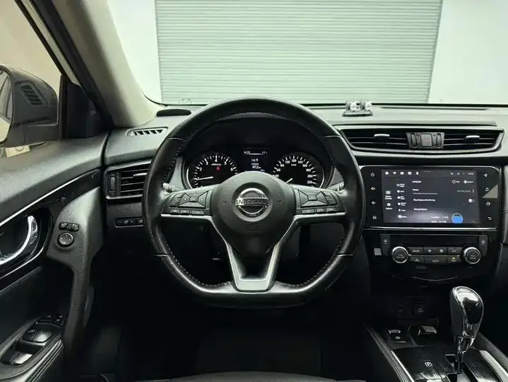 Qijun 2022 model changed to 2.0L two-wheel drive Zhilian comfortable version 13