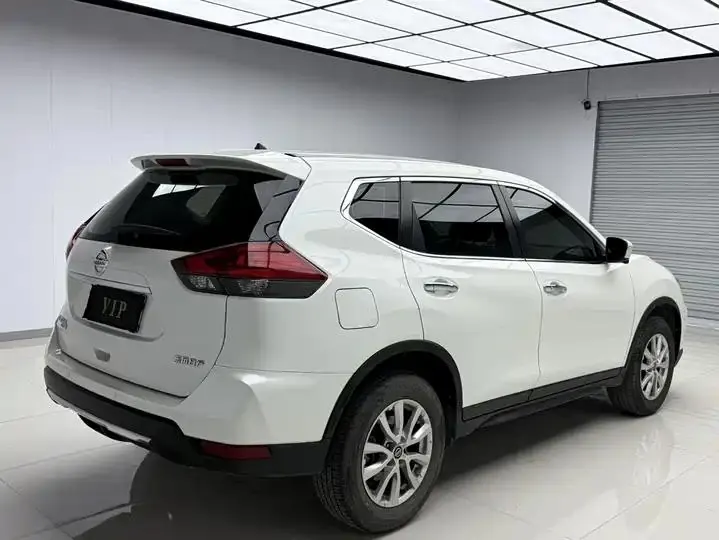 Qijun 2022 model changed to 2.0L two-wheel drive Zhilian comfortable version 2