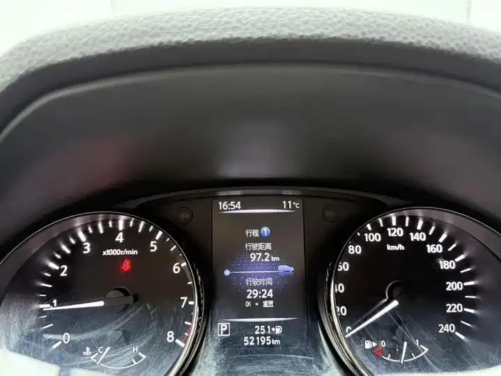 Qijun 2022 model changed to 2.0L two-wheel drive Zhilian comfortable version 22