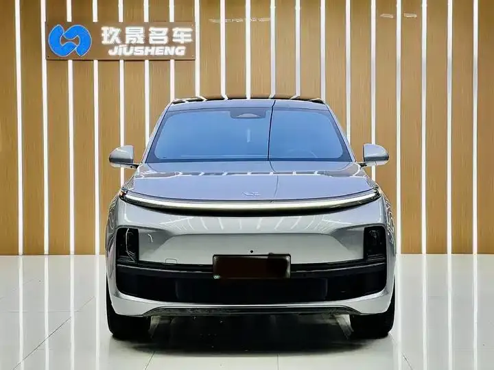 Li L8 2023 Pro 2