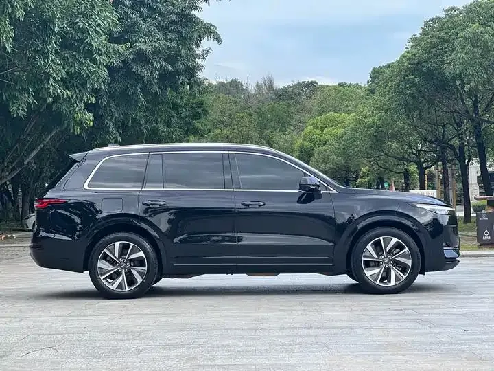 Li ONE 2021 Range-Extended 6-Seater Version 4