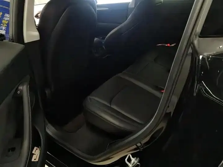 2022 Model Y Refreshed Long Range All-Wheel Drive Version 11
