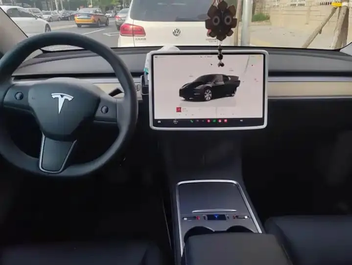 2022 Model Y Refreshed Long Range All-Wheel Drive Version 12