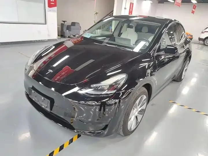 2022 Model Y Refreshed Rear-Wheel-Drive Version 2