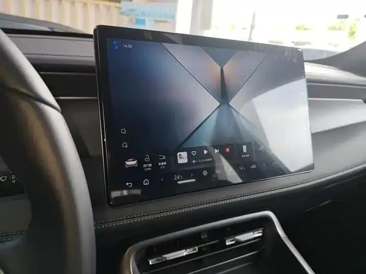 Qin PLUS 2025 DM-i Zhijia 55KM Exceed 13