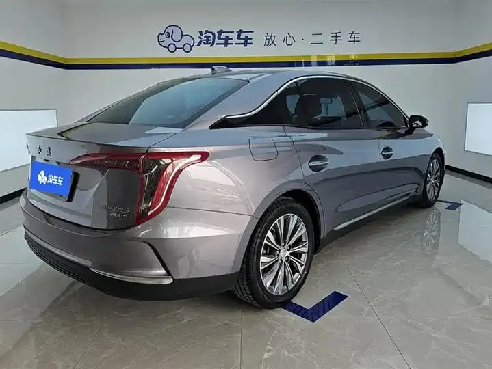 HongQi E-QM5 2023 560km PLUS 3