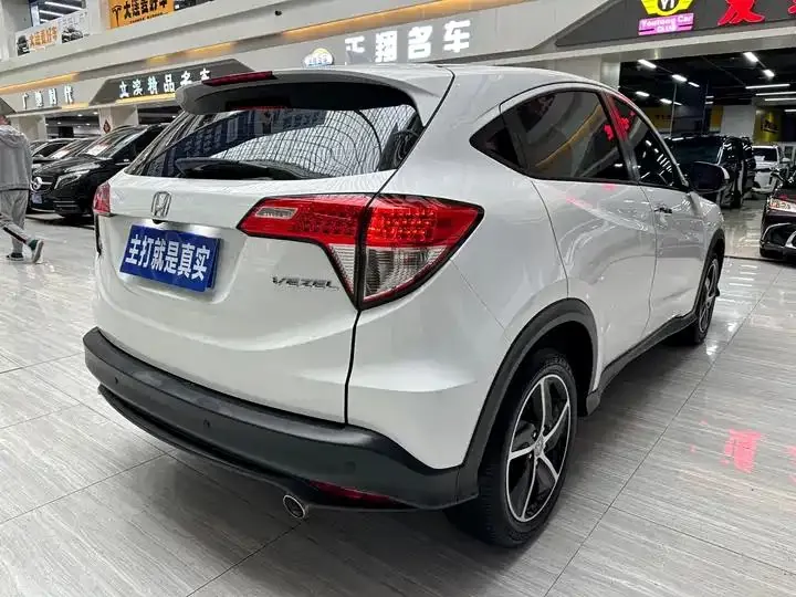 Vezel 2020 1.5L CVT Pioneer Edition 12