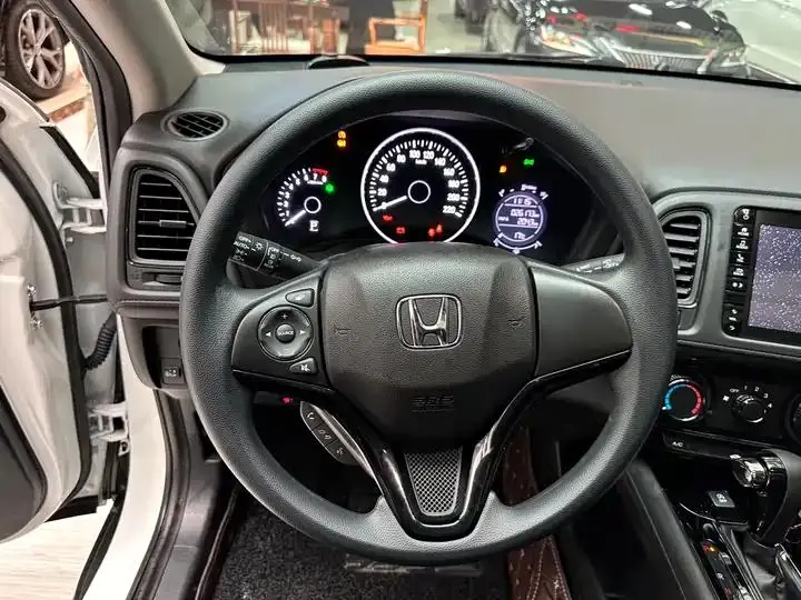 Vezel 2020 1.5L CVT Pioneer Edition 7