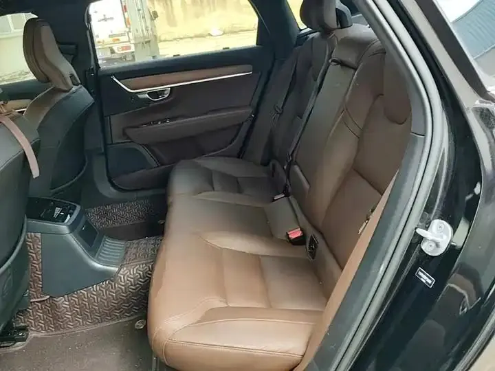 Volvo S90 plug-in hybrid 2024 plug-in hybrid four-wheel drive long endurance Zhiyi Deluxe Edition 17