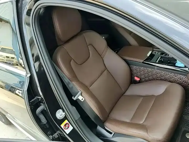Volvo S90 plug-in hybrid 2024 plug-in hybrid four-wheel drive long endurance Zhiyi Deluxe Edition 25
