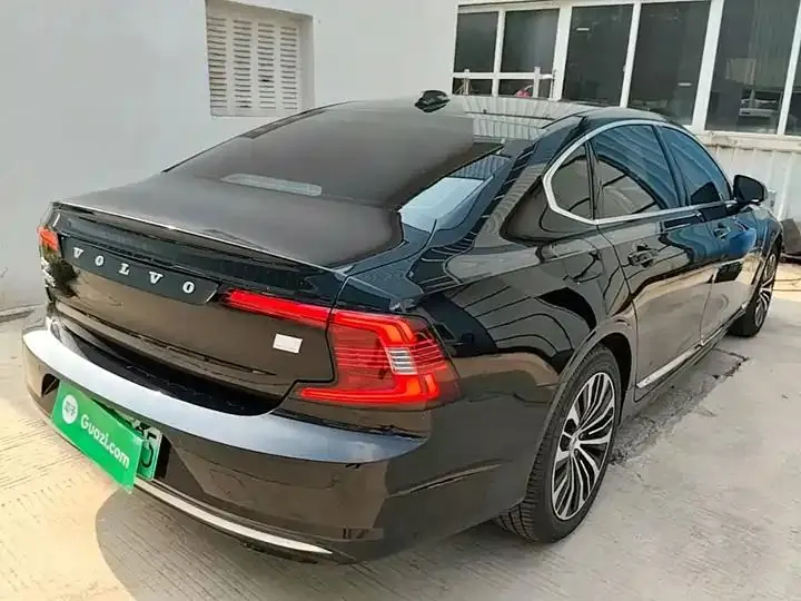 Volvo S90 plug-in hybrid 2024 plug-in hybrid four-wheel drive long endurance Zhiyi Deluxe Edition 7