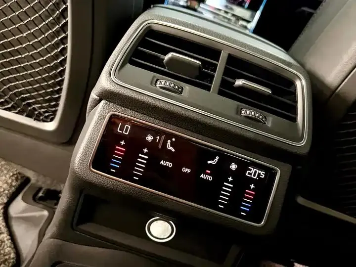 Audi A6L 2021 45 TFSI Selected Dynamic Type 11