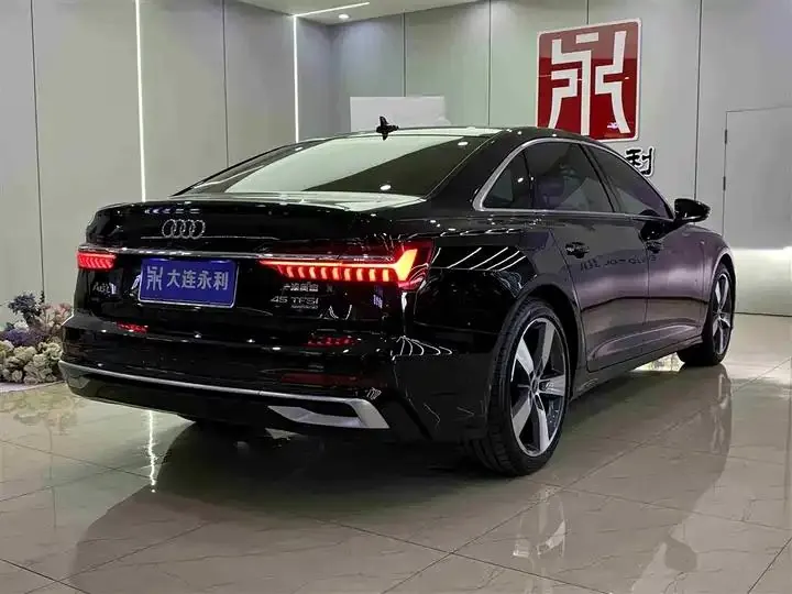 Audi A6L 2023 45 TFSI quattro Selected Dynamic Type 17