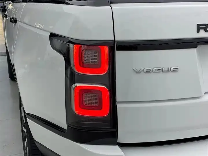 Range Rover 2020 3.0 L6 Shengshi Edition 32