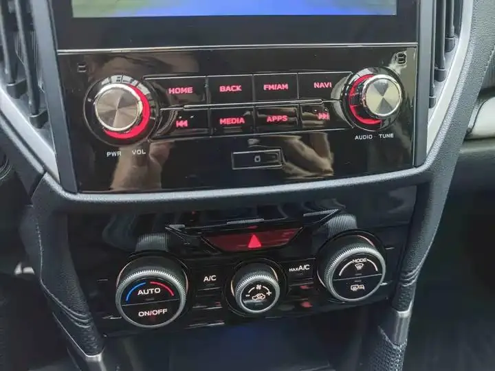 Forester 2022 2.0i AWD Deluxe Edition EyeSight 12