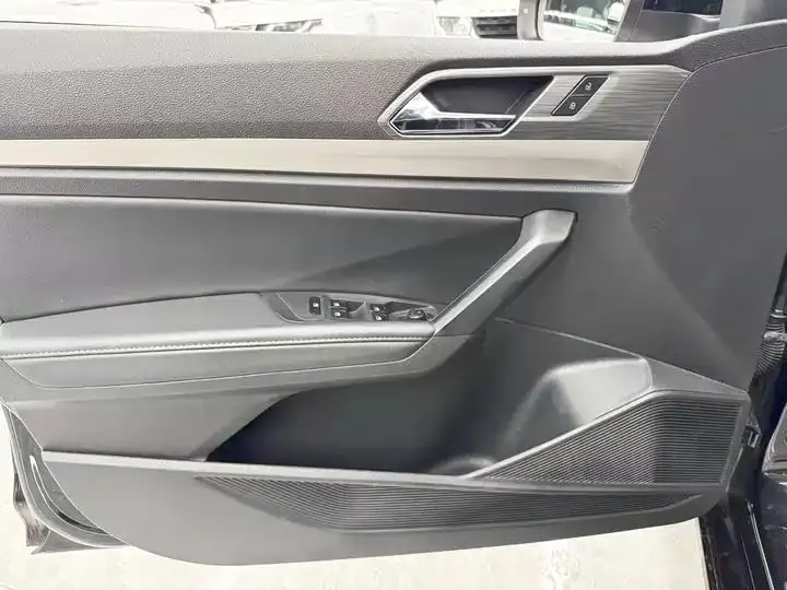Langyi 2021 1.5L Auto Comfort Edition 13