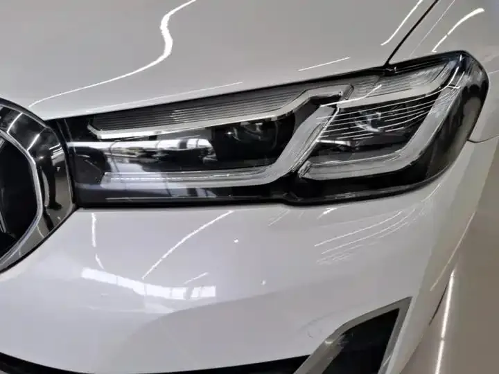 BMW 5 New Energy 2021 535Le Deluxe Suit 24