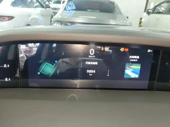 ChangAn UNI-K 2023 2.0T Two-Drive Pleasant Model 12