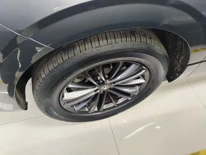 ChangAn UNI-K 2023 2.0T Two-Drive Pleasant Model 23