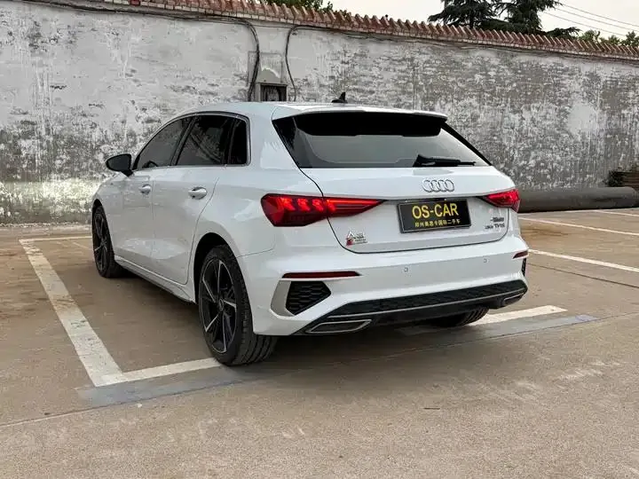 Audi A3 2021 model Sportback 35 TFSI Fashion Sport version 4