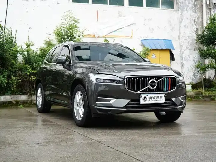 Volvo XC60 2021 T5 All-Wheel Drive Intelligent Luxury Edition 3