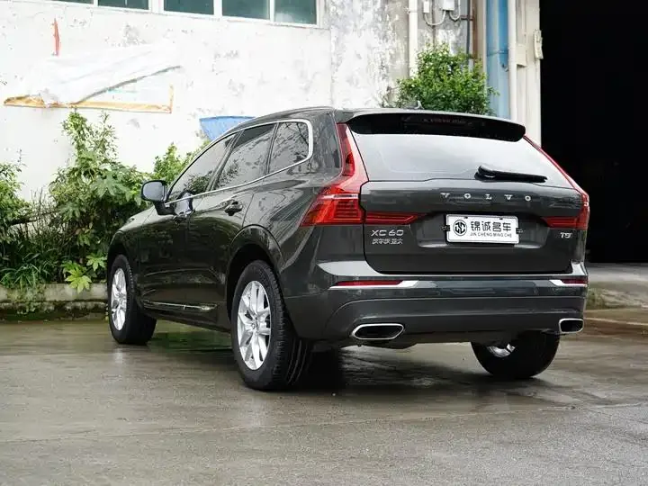 Volvo XC60 2021 T5 All-Wheel Drive Intelligent Luxury Edition 7