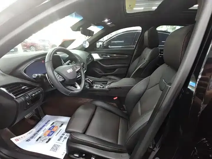 Cadillac CT5 2021 28T Platinum Sports 6