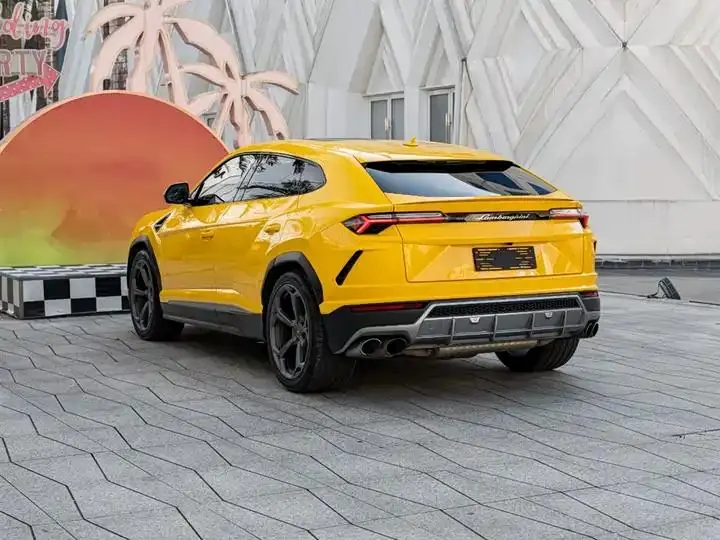 Urus 2021 4.0T V8 6