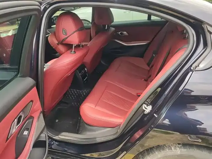 BMW 3 Series 2023 325i M Sports Night Suit 11