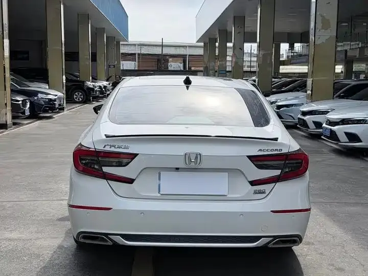 Accord 2022 260TURBO Magic Night Premium Edition 12