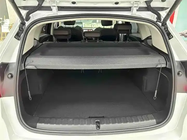 BMW X1 2023 sDrive20Li X Design Set 16
