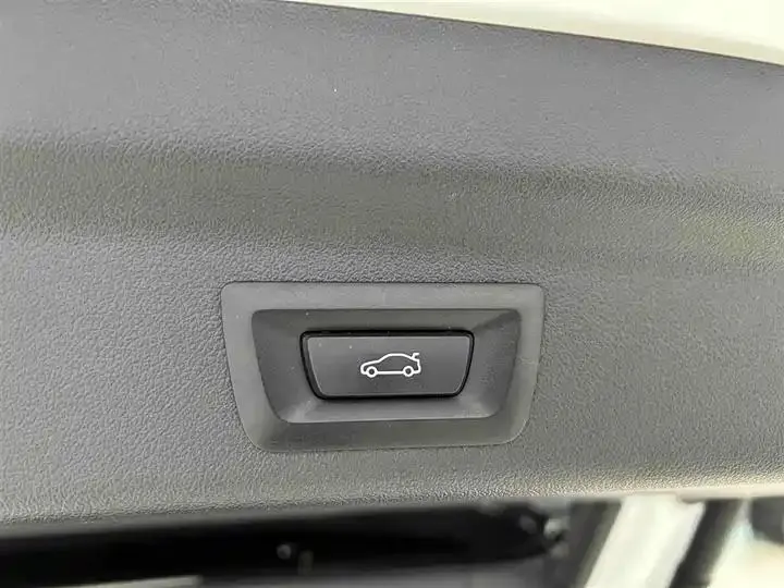 BMW X1 2023 sDrive20Li X Design Set 17