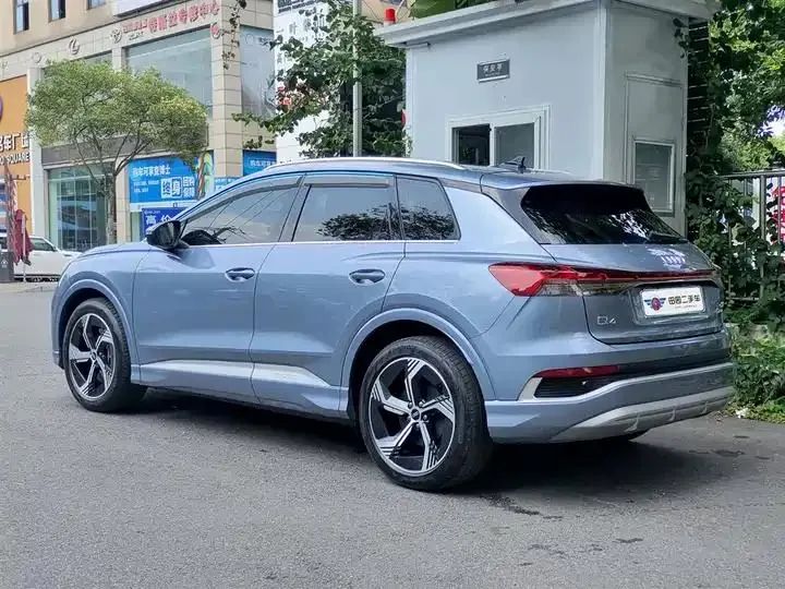 Audi Q4 e-tron 2024 40 e-tron Creation Edition 4