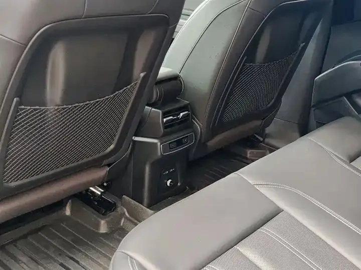 Audi Q4 e-tron 2024 40 e-tron Creation Edition 9