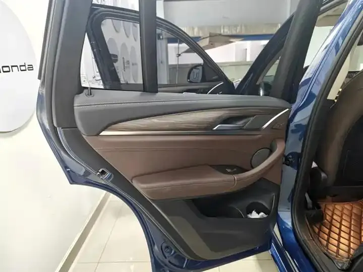 BMW X3 2020 xDrive28i M sports suit 13