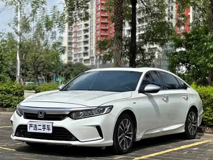 Yingshi Pai 2022 Sharp Hybrid 2.0L Smart Edition - View 1