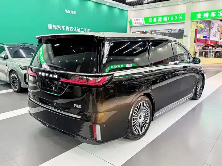 Voyah Dreamer 2025 PHEV Four-wheel Drive Flagship Dry Kun Edition 5