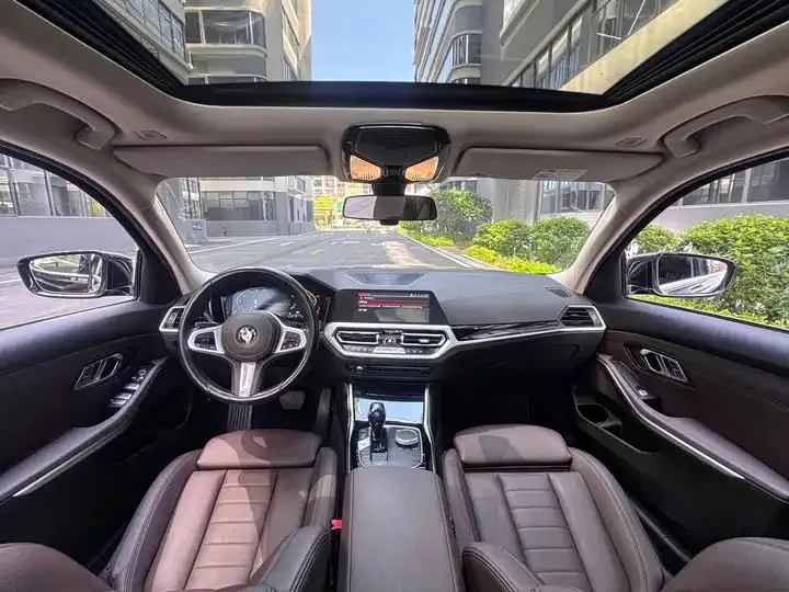 BMW 3 Series 2020 model 320Li M Sport Package 8