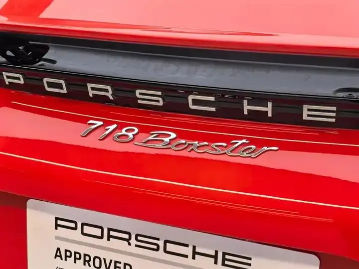 Porsche 718 2022 Boxster 2.0T 18