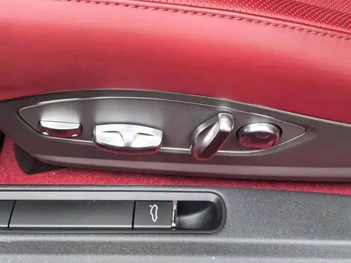 Porsche 718 2022 Boxster 2.0T 26