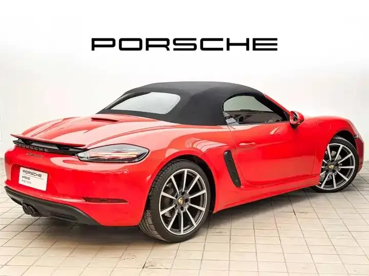 Porsche 718 2022 Boxster 2.0T 4
