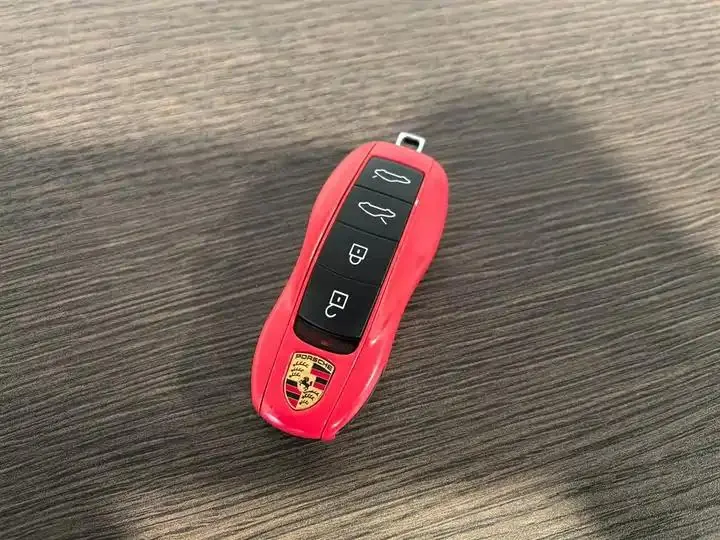 Porsche 718 2022 Boxster 2.0T 8