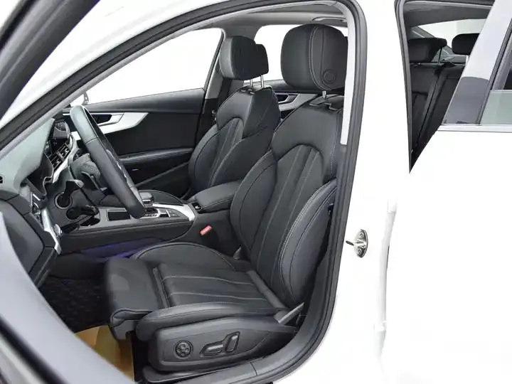 Audi A4L 2023 model, 40 TFSI Luxury Dynamic Edition 8