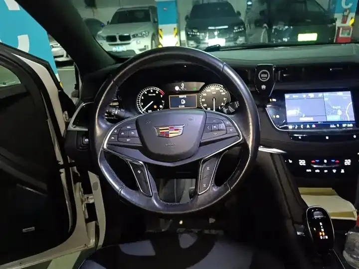 Cadillac XT5 2020 model changed to 28T four-wheel drive luxury model 11
