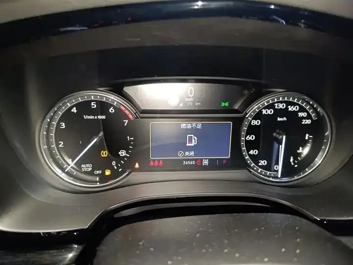 Cadillac XT5 2020 model changed to 28T four-wheel drive luxury model 12