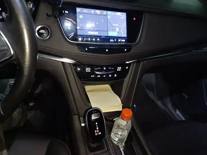 Cadillac XT5 2020 model changed to 28T four-wheel drive luxury model 14