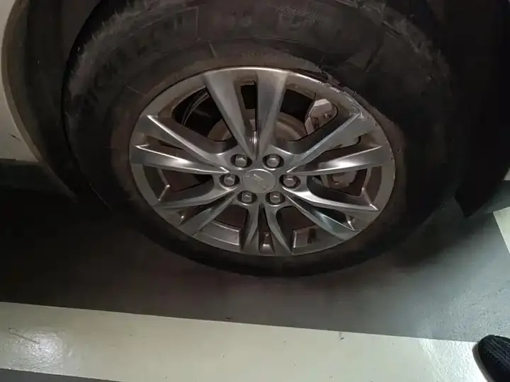 Cadillac XT5 2020 model changed to 28T four-wheel drive luxury model 8