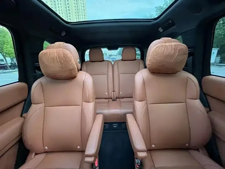Li L8 2023 Max 6
